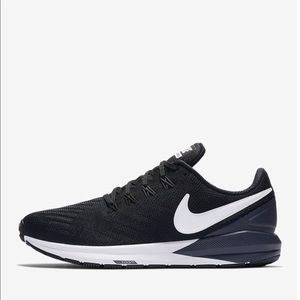 Women’s Nike Air Zoom Structure 22 womens size 10 arch support black tennis shoe